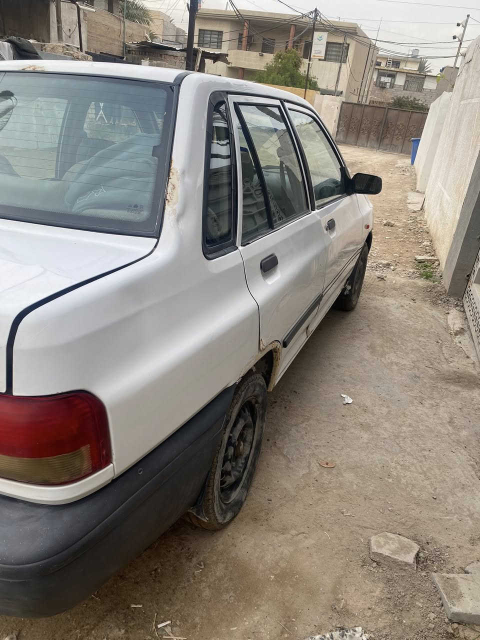 السلام عليكم كير مكينة تبريد خير من الله صدر جديد فقط يرادلها شغل بل خارج لان بيها خياسات 
موديل ١٤ مكاني بغداد قرب الجزيرة السياحية السعر ٣٦ 
***********
