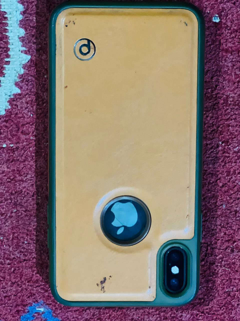 سلام عليكم للبيع اكس ماكس ذكره ٢٥٦ بطاريه ١٠٠ مبدله شاشه اصليه أو بطاريه فقط وضهر كدامك السعر ١٥٠ وبيه مجال العنوان بابل


**إذا كنت صاحب هذا الإعلان وتريد حذفه لأي سبب، رجاءا أرسل رسالة إلى الدعم الفني**