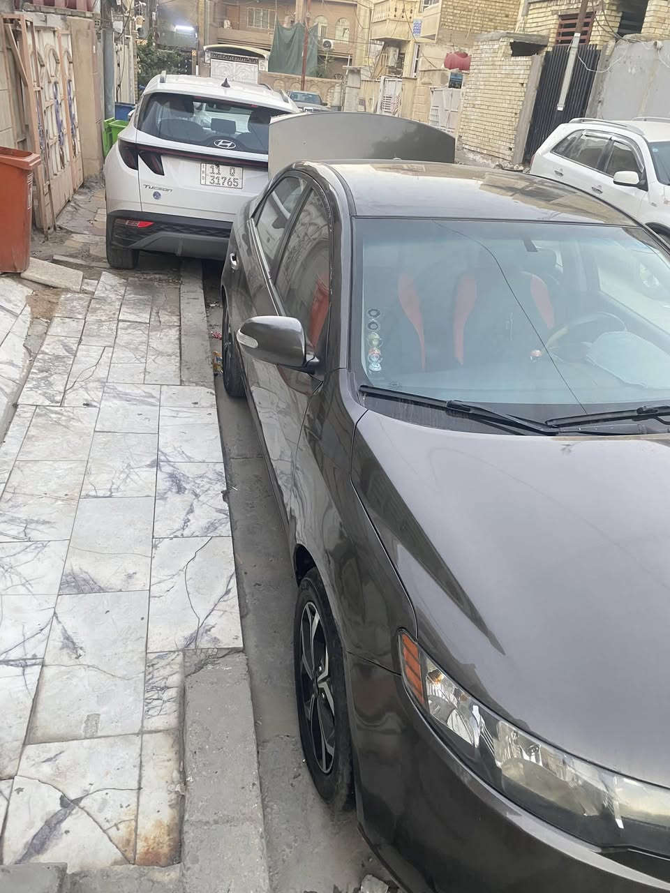 السلام عليكم فورتي أمريكي 2010 
مكينه دوش 2000 جديده وكير لا تنقيص ولا شي 
منظومه تبريدجديده  ومنظومه تدفئه جديده 
تخم تاير جديد وبطاريه جديده 
وبسمي السياره (غير التحويل المباشر ماأبيع )
مصبوغه احزام 
صدر نضافه 70/100
السعر 85وبي مجال قليل بيع بدون امراوس
المكان بغداد البلديات نت ماعندي ***********
