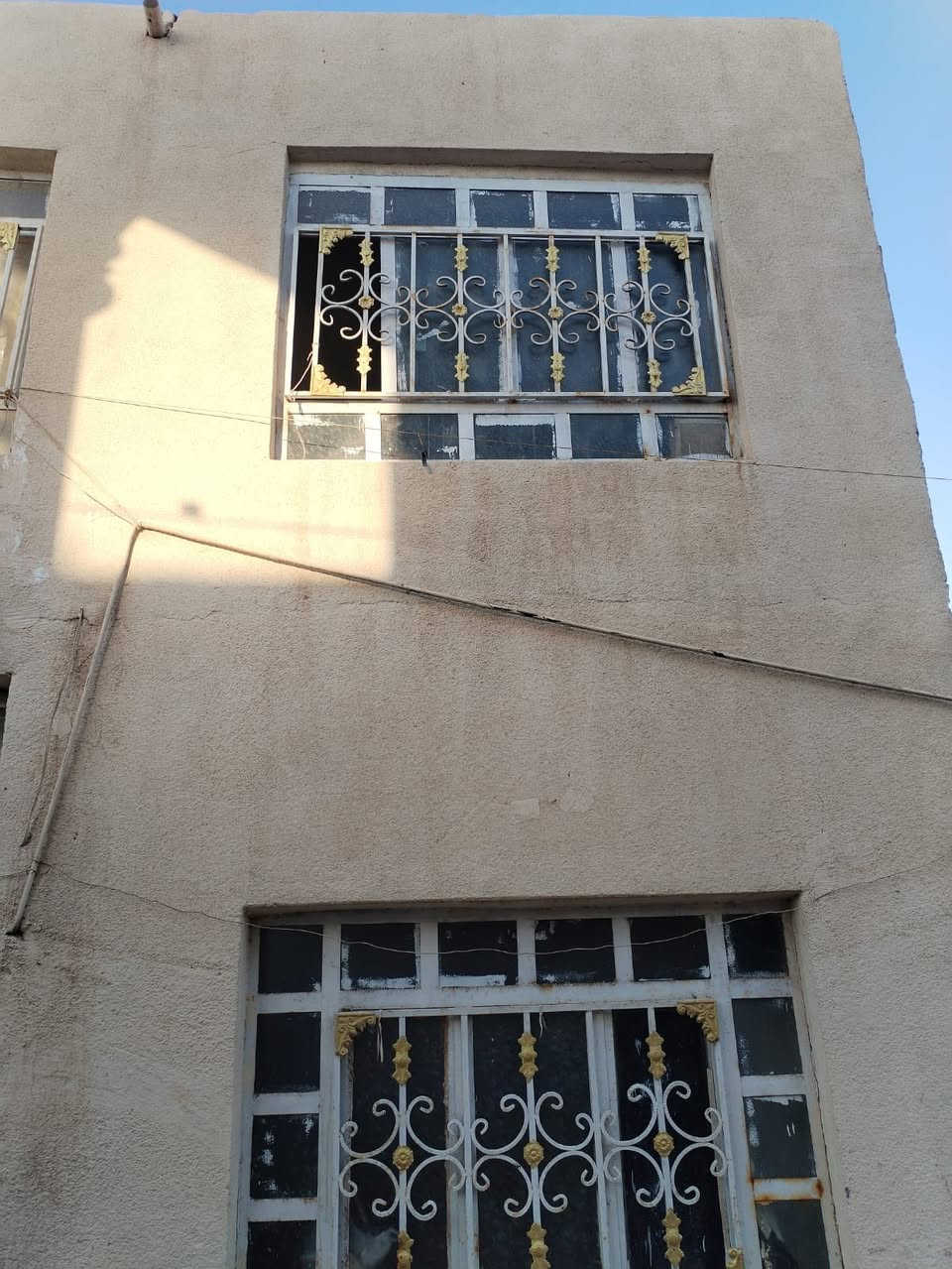 🏡 بيت مشتمل للبيع – طابو زراعي سند 25
📍 الموقع: شارع بيت غضيب
🔹 المساحة: 68 م²

🏠 يتكون من:
* غرفتين نوم
* مطبخ
* مجمع صحيات
* ممر
💰 السعر: على الخاص
📞 للاستفسار: ***********
🏢 مكتب عقار أهالي المسيب
📍 حي المعلمين الثالثة – قرب جامع محمد الجواد
