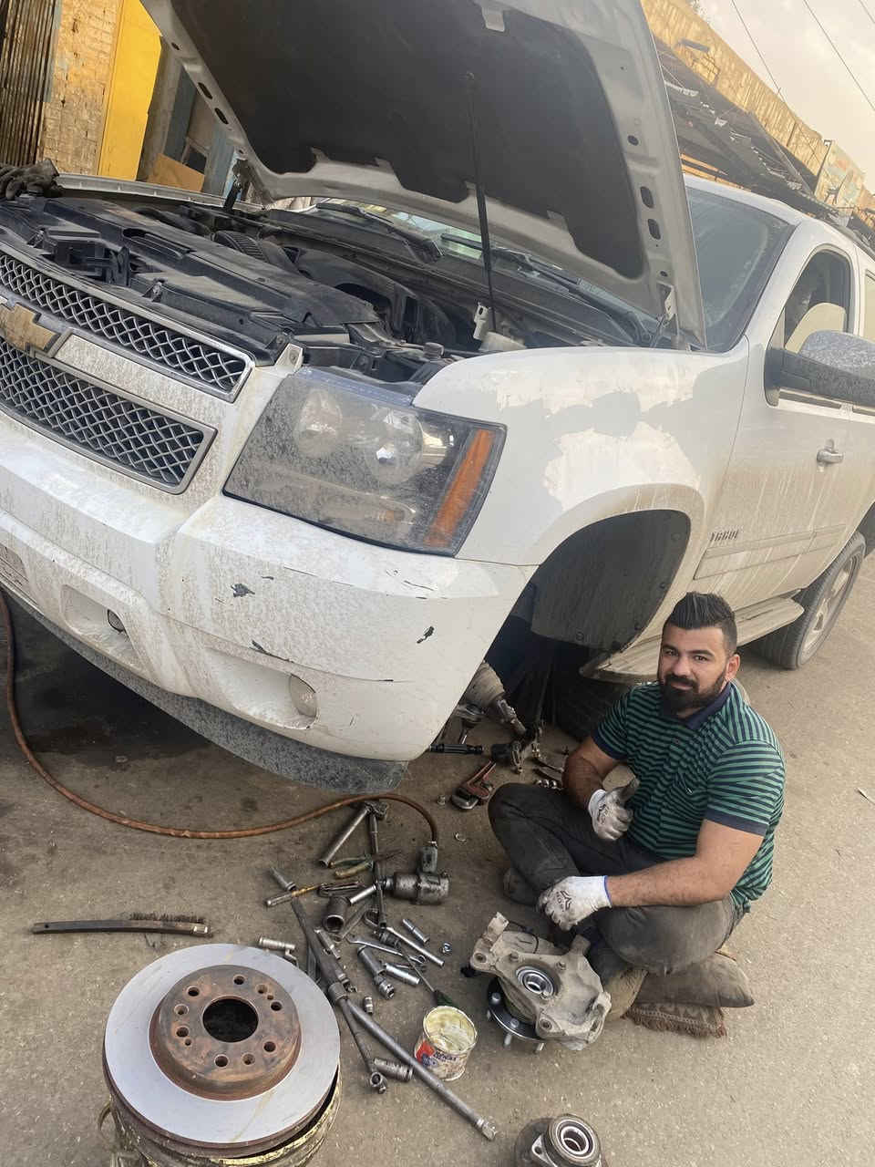 حداد صدر ميزانيه ادوات صدر عامه انسب الاسعار مع ضمان شيخ عمر مقبرة الغزالي عبدالله الحداد ***********
