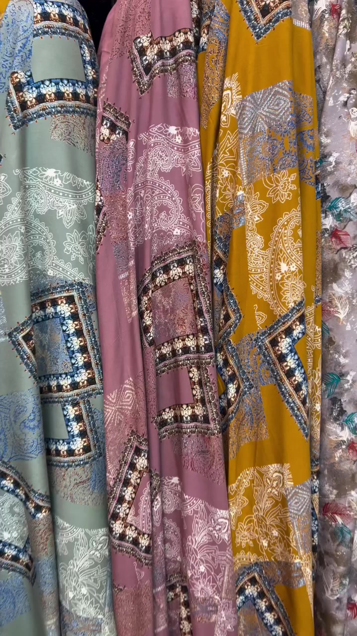 كشمير دبل صيغ في مجمع المزيون ة للاقمشة والمفروشات موصل سرجخانه شارع نينوى ⭕️ يوجد توصيل جميع المحافظات


**إذا كنت صاحب هذا الإعلان وتريد حذفه لأي سبب، رجاءا أرسل رسالة إلى الدعم الفني**