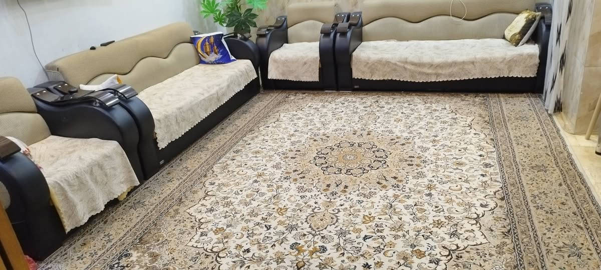 للبيع تخم 10نفر  نضيف تركي مع الزوليه ايرانيه درجه أولاه 
السعر 500الف


**إذا كنت صاحب هذا الإعلان وتريد حذفه لأي سبب، رجاءا أرسل رسالة إلى الدعم الفني**