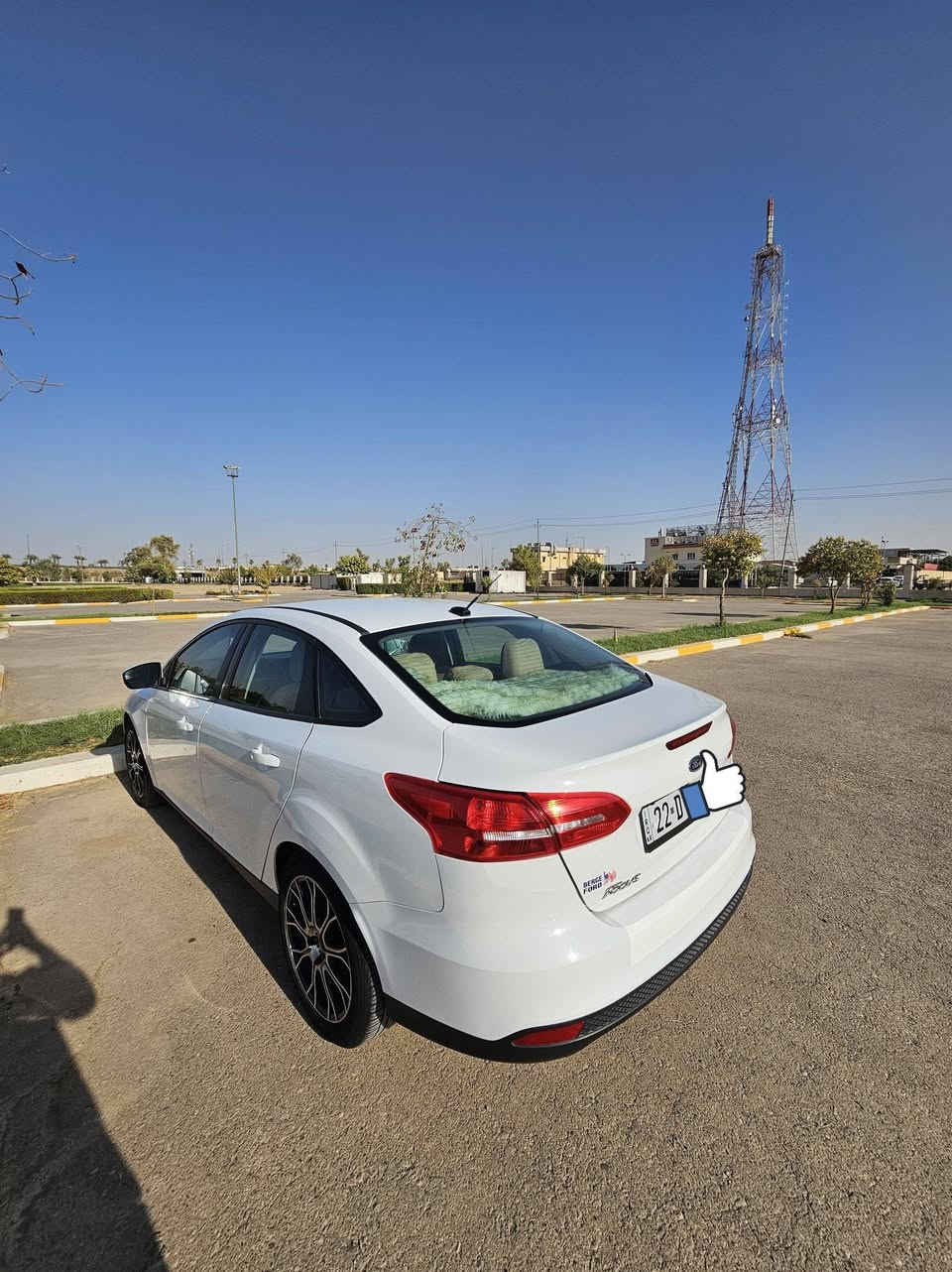 فۆکس ٢٠١٨ مەکینە ٢.٠ لۆ فرۆشتن
٦٤ میل ڕۆیشتییە
٢ پارچە بۆنیت و چاملخ لای سایەق
هەیکەلی خاوێنە و پێش و پشتی توندکرایتەوە نوێ
نرخی ٨٩ و معامەلەیەکی برایانە.

فورد فوكس 2018 SE للبيع
موديل 2018 ماشية 64 الف ميل
رقم اربيل 
2 قطع صبغ امامي
ايرباكات سائق و سكن سستم
فئة SE
محرك 2.0 لتر
4 سلندر
قير أوتوماتيك
دفع أمامي
اللون أبيض
شاشة + بلوتوث + USB
كاميرا خلفية
مثبت سرعة
مكيف ممتاز
السيارة نظيفة جداً، استخدام شخصي، والحدادية جديدة كلها متبدلة، ما تحتاج أي صرف.
السعر 89 ورقة وقابل للتفاوض والمراوسة


**إذا كنت صاحب هذا الإعلان وتريد حذفه لأي سبب، رجاءا أرسل رسالة إلى الدعم الفني**