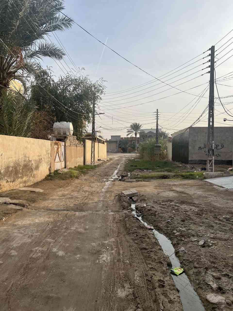 قطعه ارض للبيع
شارع جامع الغفار قرب فرع بيت وندي
مساحة القطعه 200م
السعر خاص
***********واتساب و اتصال
