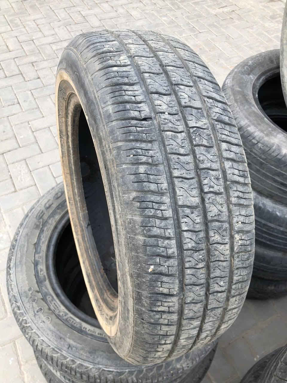 جمله فقط سعر الزوج 12 الف توصيل ماكو تجي تفحص بيدك وتروح رقمي ***********
