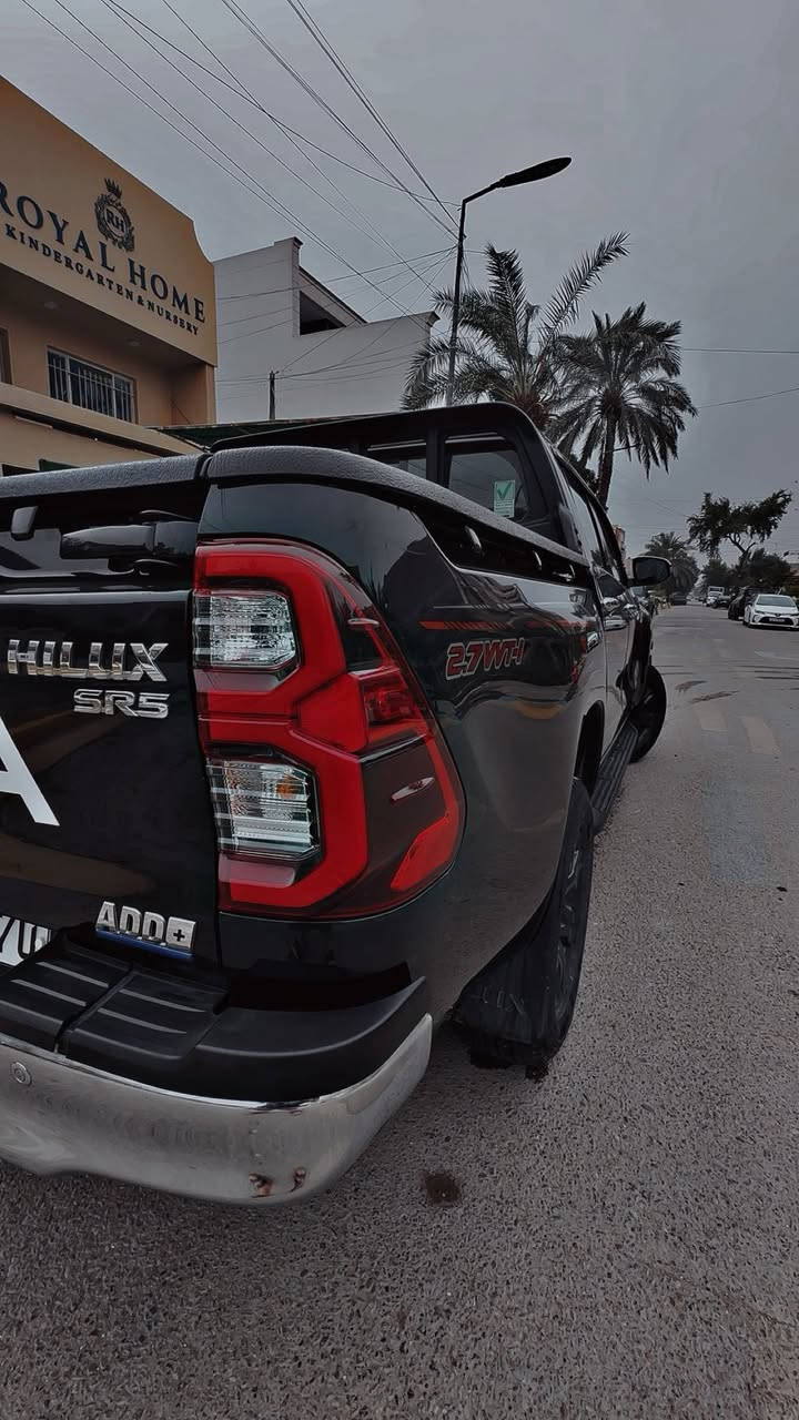 ✅لبيع تيوتا هايلوكس 4w
✅السيارة رقم اربيل جيهان SAS
✅السيرة موديل. 2023 فورويل. 
✅ماشية السيارة 38.000KM
✅مكفولة كفالة عامة السيارة
اتصال او واتساب فقط ☎️***********☎️
