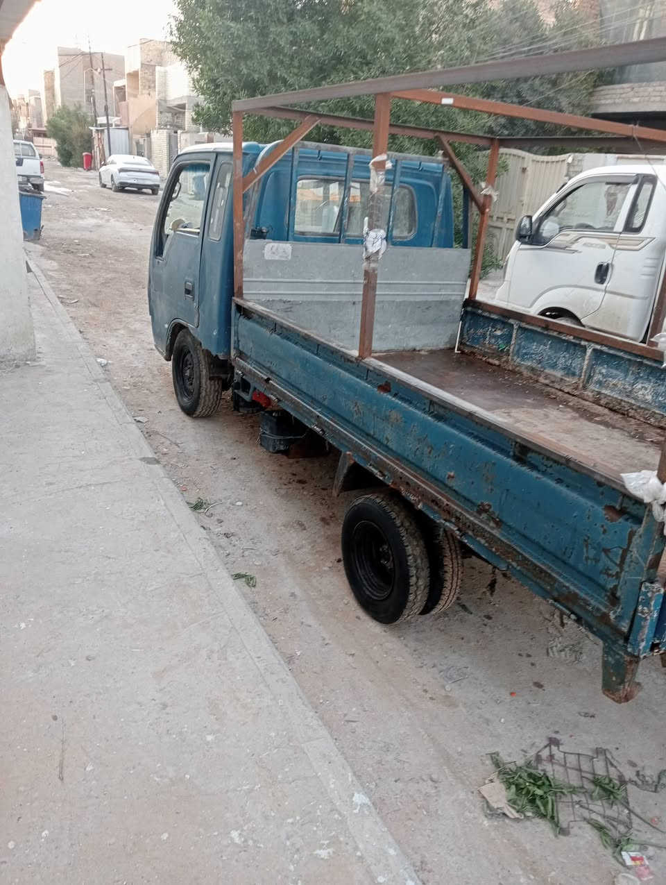 من رخصت مدير الكروب المحترم سلام عليكم ورحمت الله وبركاته فنتيرة موديل 1997 ادوات ادوات كير ومكينة حلوات شاصي حدادية صدر ماصالي سبوع من بدلة كلة جديد. سيارة شغالة نكرة سلف سعر 20 ورقة وبيهة مجال مكاني بغداد زعفرانية رقم ***********
