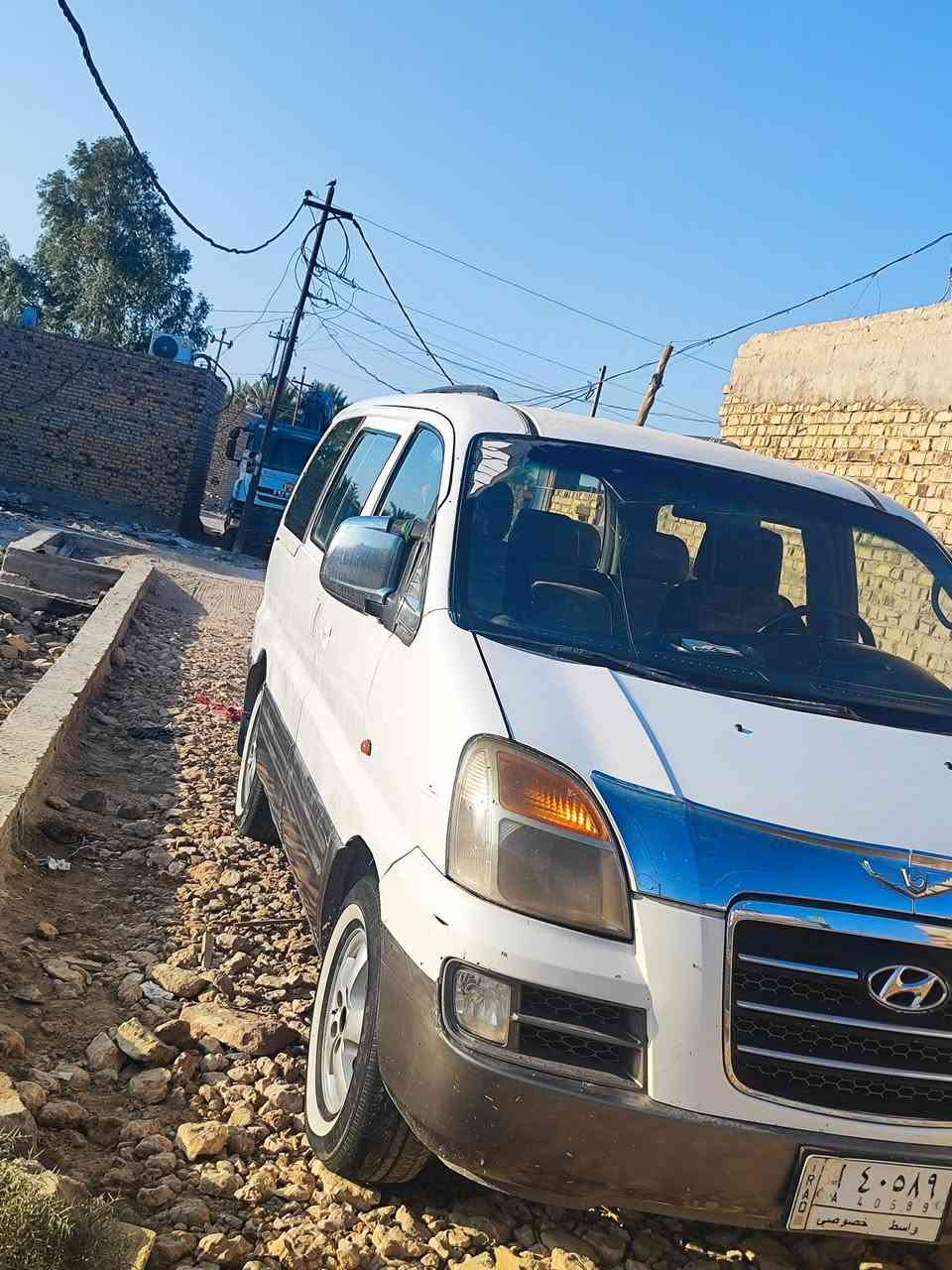 السلام عليكم
ستاركس موديل 2004محدثه 2007خصوصي رقم واسط. بسمي السعر 100وبيها مال للشراي. للتصال ‏‪0781 259 8220‬‏
