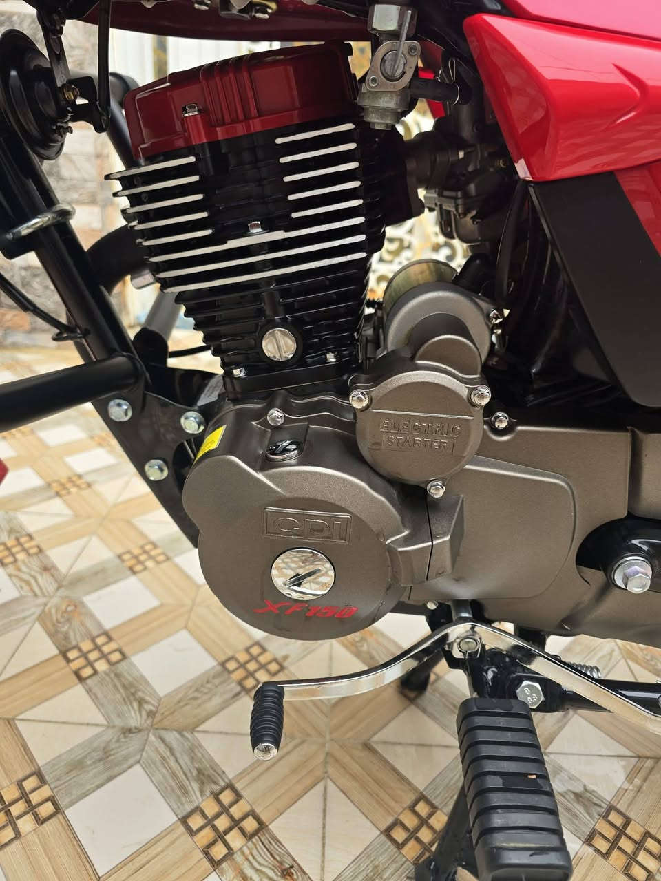 السلام عليكم دراجة لبيع مكان شطرة توة طالعة الدراجة رقم ***********السعر عل تصالة
