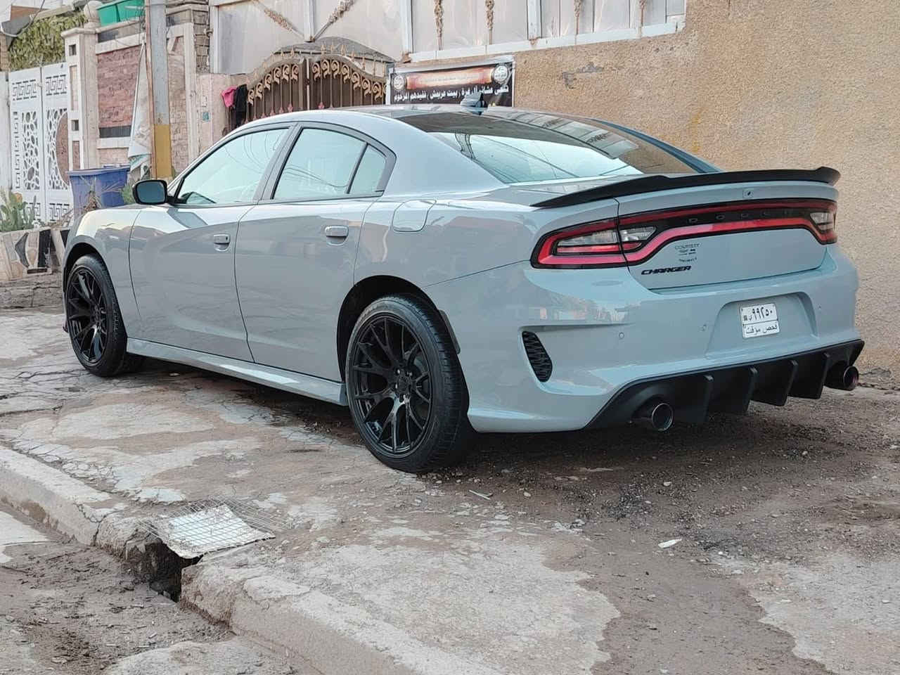 السلام عليكم جارجر لبيع موديل ٢٠٢٢ باسمنه رقم بغداد تحويل ثاني يوم باقي التفاصيل خاص او ع رقم ***********
