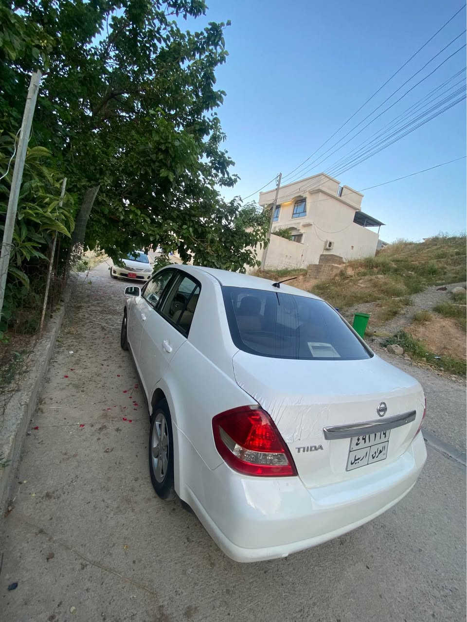 نیسان تیدە ٢٠٠٩  ناوزەرد گێڕ تۆماتیک چوار جام کارەبایی گێڕمەکەینە بەشەرت  تەبرید لەگەڵ سلف ئیش دەکات سیارەیەکی توندو تۆڵە یەک دینار مەسرەفی تیا نیە پێش و پشتی  کەپسە  تەنها تەزرەی هەیە تەزرەی رواندز
***********
***********
واتساپ لەسەر کۆڕەکە سوران, أربيل

