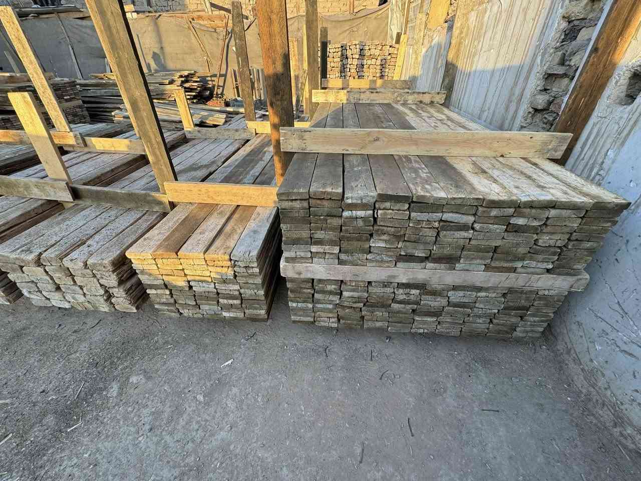 قالب خشب روسي انج تارس نظيف
العدد 7    مكعبات    للبيع

العنوان حله شارع 80 قرب مطعم ثابت 

الهاتف *********** - ***********
