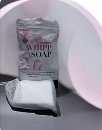 صابون حلزون • مبيض • مرطب