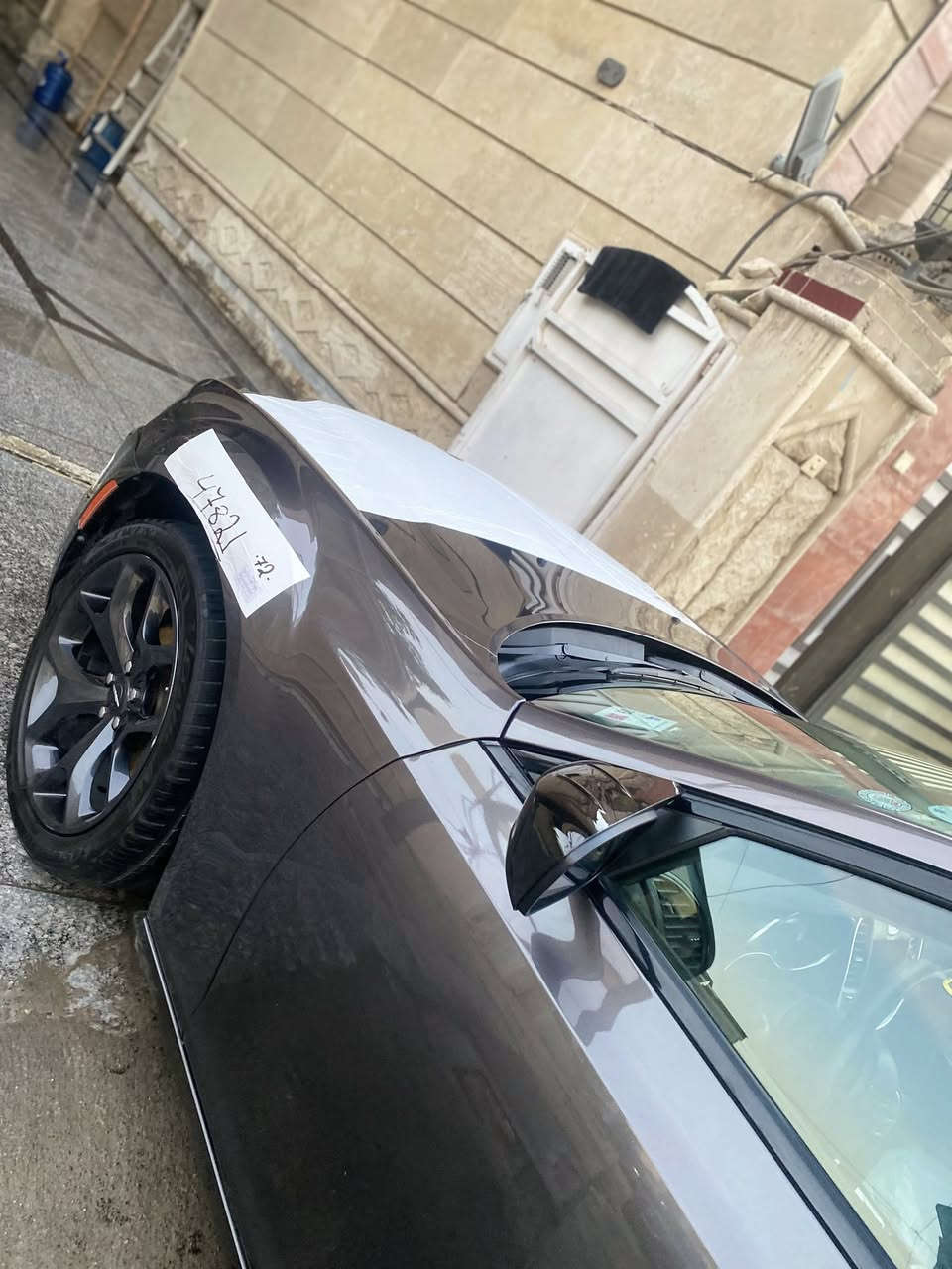 سعر مناسب .
اوباما 23 گلين  .

سـلام عليكم .
للـبيع كرايسلر اوباما 2023 گلـين الاصدار الاخير  Last call تو ويل  تورنك  دخول جديد اصل .

حبايب السياره گلين داخله كفالهه بدون قطره صبغ بدون بارد شرط حتى الدعاميات كبس بدون صبغ (مكفوله من الدعاميه لدعاميه ) .
وسونارها موجود 

السياره مرقم جديد كامل تحويل او وكاله مضمون.  

مواصفات السياره :

- ويل قياس 20 انج .
- بصمه تشغيل  .
- تشغيل عن بعد .
- كشنات كهرباء . 
- خرائط 
- شاشه كبيره لمس .
- بصمه ابواب .
- فول تحكمات ستيرن .
- دمامات صوت .
- حساسات .
- كامره وشاشه تدعم Car play .
- كامره دواره ٠
- تبريد قطعتين .
- تحكمات لد نهاري ليلي ومتعددت الاخيارات .
- محرك v6 3600 فدشي جدا راقي .
- ويل كب .
السياره بعد بيها المواصفات معروفه بل اوباما  .
طبعا السياره جدًا نضيفه وتوها داخله للعراق .
وبدون حادث داخله خلل ميكانيكي .
بدون ايرباك .

مكان السياره: بغداد قرب المنصور .
سعر السياره : 289 مجاله بسيط ماتوقع اكو سياره بهل موديل وكلين بهلسعر .
والف عافيه علمشتري مقدما .

للاستفسار اكثر • ***********

تحياتي لجميع .
