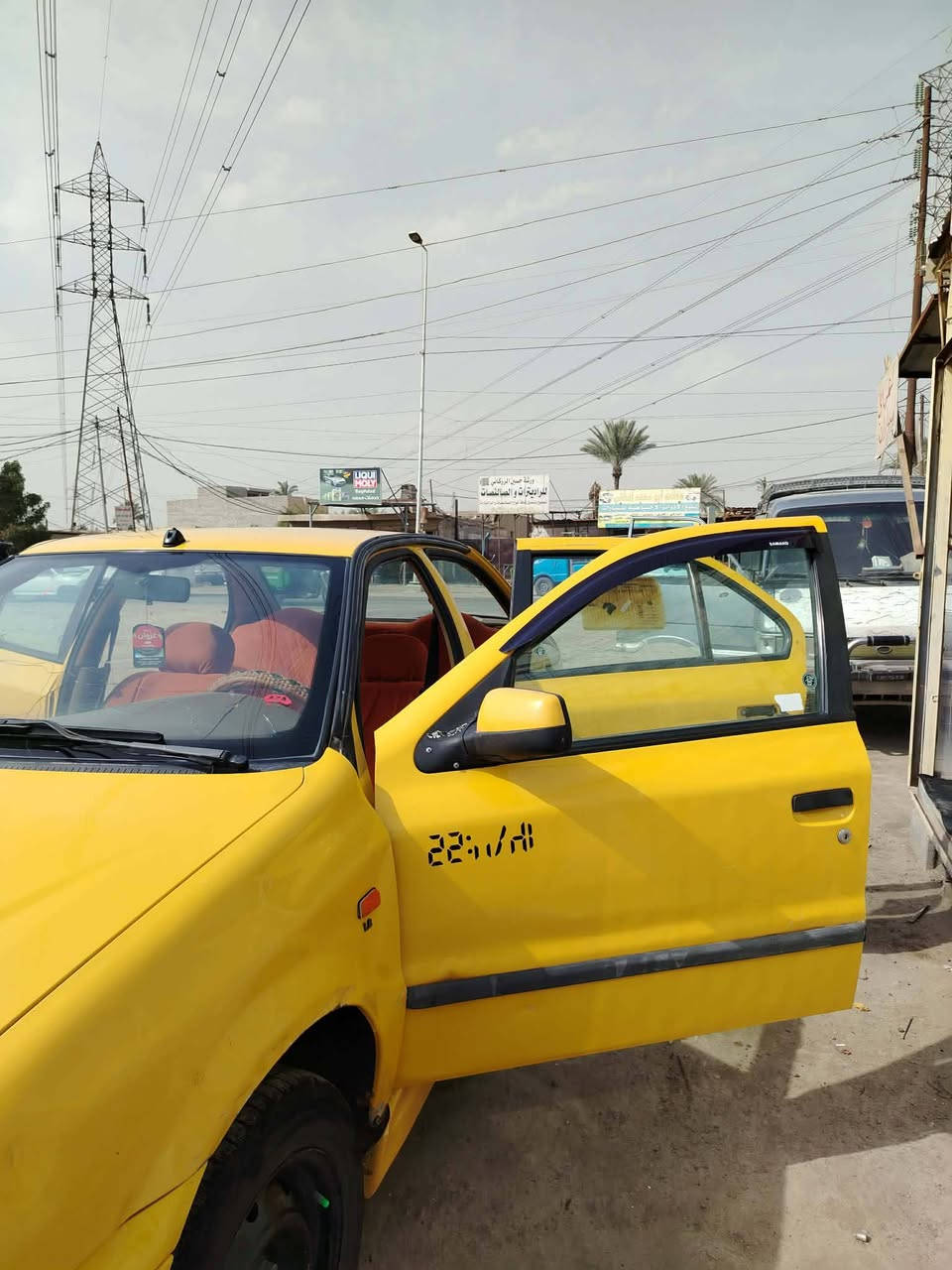 السلام عليكم سياره سمند 2011 تخم تاير تبريد ثلج كير  ومكينه لوك وضمان السياره السعر 30 ورقه وبيها مجال عنوان سياره بغداد رقم التلفون ***********
