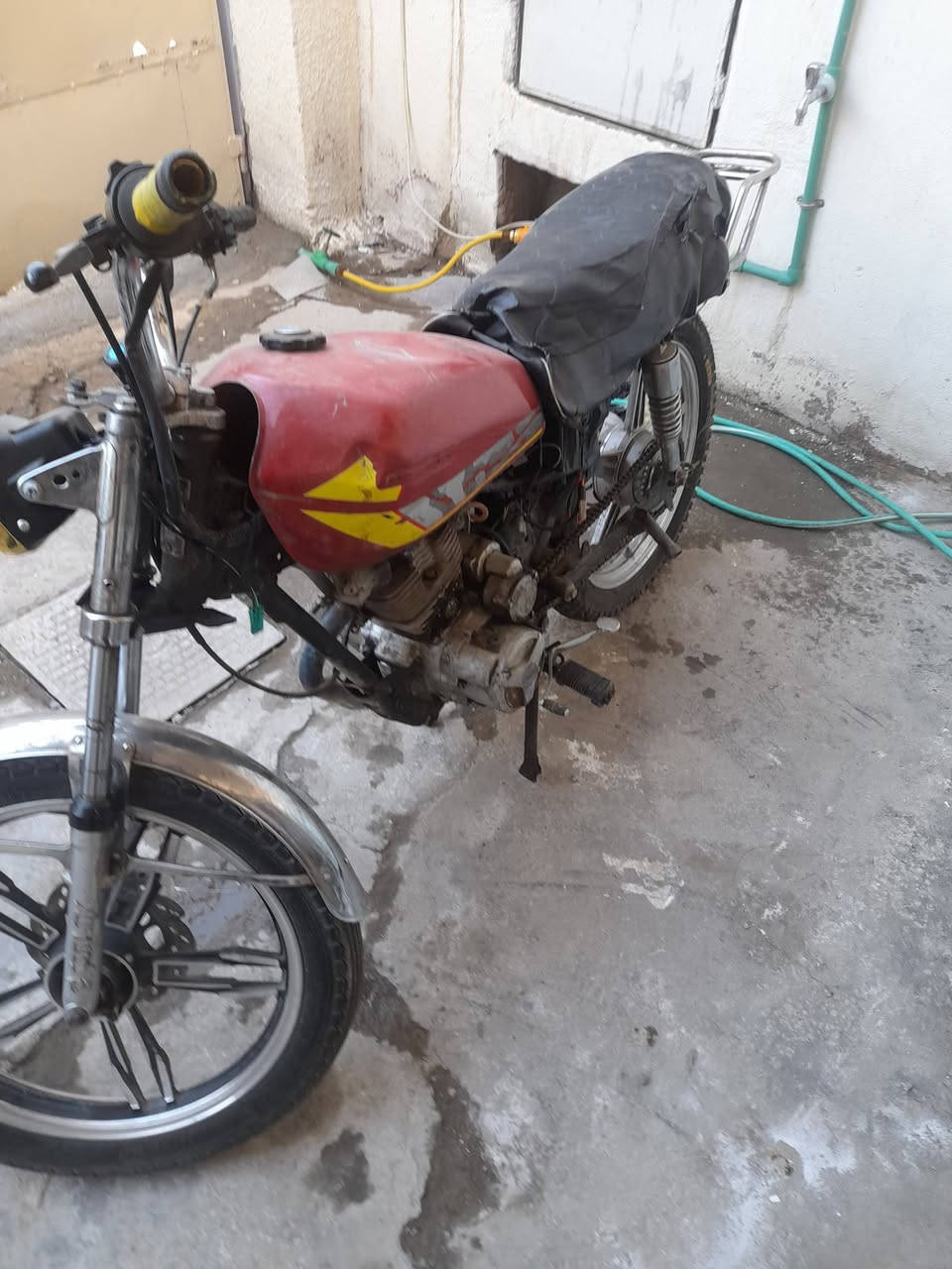 سلام عليكم دراجه سيفان خمسه كير كاطعه ولفات البيع سعر 150وبيها مجال بصيط نواقصها خفيفه مكاني بغداد المدائن (كلك اكفل سرقه) متوفر خاص


**إذا كنت صاحب هذا الإعلان وتريد حذفه لأي سبب، رجاءا أرسل رسالة إلى الدعم الفني**