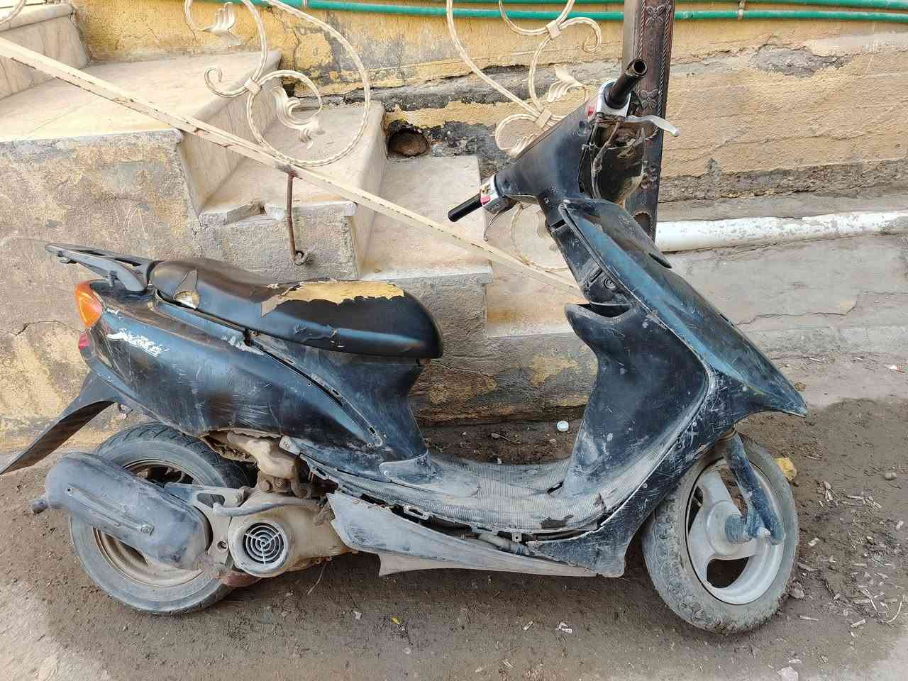 دراجه عصفوريه للبيع ١٢٥ وبيه مجال حك الجيه
ناصريه مركز


**إذا كنت صاحب هذا الإعلان وتريد حذفه لأي سبب، رجاءا أرسل رسالة إلى الدعم الفني**