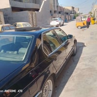 عندي سياره بيئم للبيع رقم دولي بغداد بسمي سعر 65 وبينه مجال حجم 735 مر...