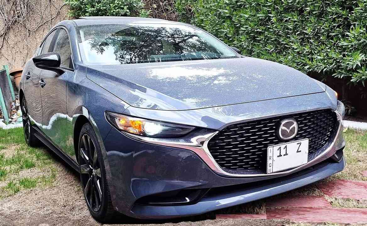 مكفوله فووول١/١
MAZDA 3  / 2024
( SKYACTIV G )   
( AWD ) -
CARBON EDITION 

مكينة 2500  تنفس طبيعي المرغوب 
*تقريرها  (مياه) بسيط*
السيارة شغالة من امريكا
بدون ضرر ومكفولة عام 
وعلى وضعية الوكالة
جديدة وبحالة الزيرو
المواصفات فول ١/١
مرقم بغداد / حرة السيارة ودخول جديد
لون سموك الجديد
فوول بصمة
سلايد روف 
ماوس تحكم شاشة يم الكير
عدادات ديجيتال
سستم سماعات 
خاصية القفل التلقائي
مري قلابة ع بك 
اشاير بالمري 
رادار محيطي 
نقطه عمياء
رادار تحديد مسار
رادار خلفي اوتو بريك
رادار امامي 
شاحن موبايل وايرلس
كامرة خلفية دوارة
هاند بريك بصمة
اوتو هولد بريك
حساس اجتياز
وضعيه قيادة ((سبورت))  
دبل اكزوز ((اكتف))
كشنات جلد لون مميز (ماروني)  بلادي
كشنات كهرباء
كشنات تدفئة
كشنات خلفية قلابة
تحكم كامل بالستيرن
تبريد شاشة لمس منفصل للسائق والراكب 
الإضاءة الداخلية لد زنون
لايت امامي زنون مع لد نهاري
بك لايت لد
ويل بلاك حجم 18 اسود
$السعر/ 185
        بغداد       
***********
