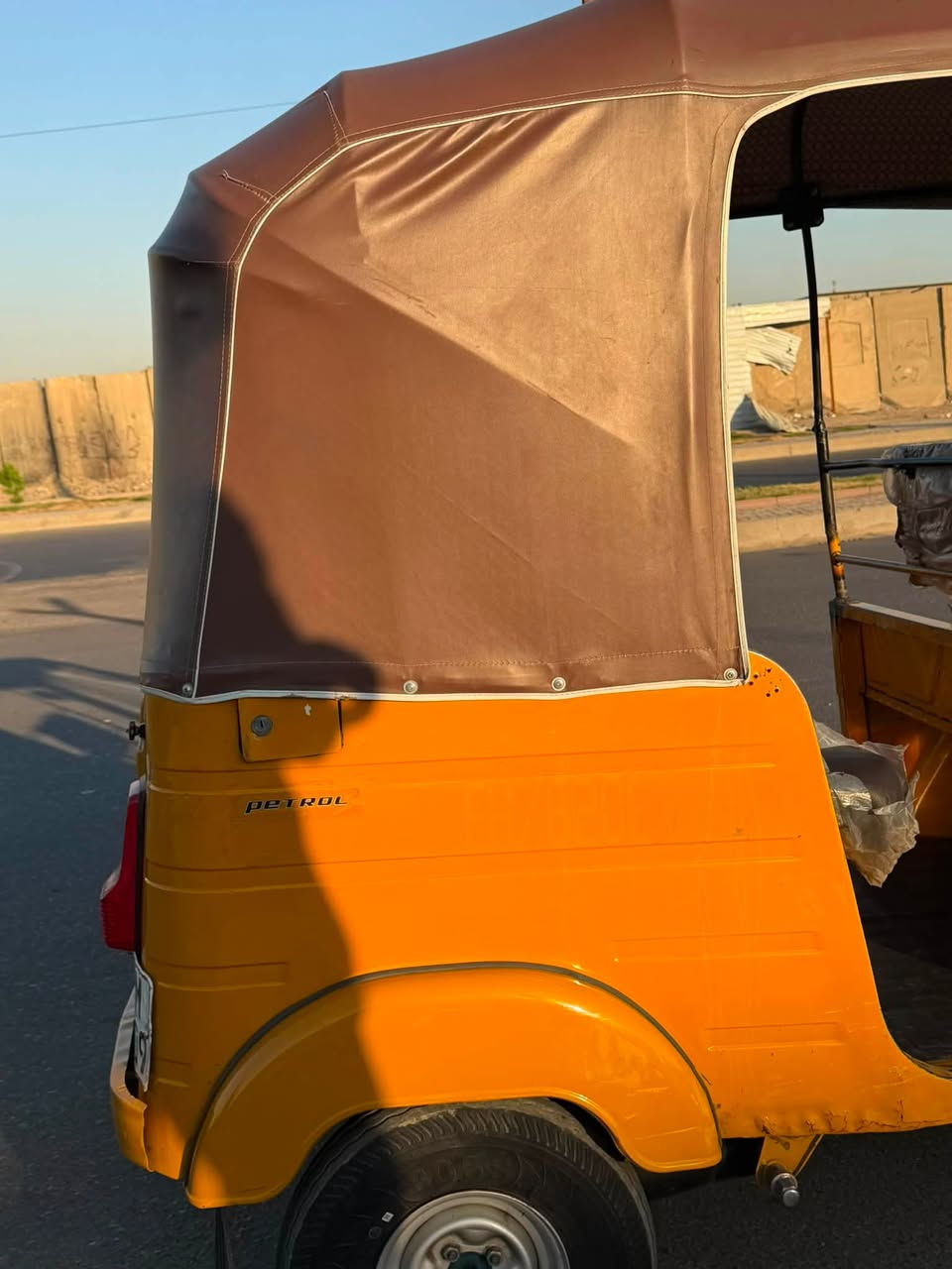 سلام عليكم تكتك مديل 20تكتك حلوه ومكينه نعامه تكتك خير من الله كبل للشارع ما تتصرف عليه ربع لا تنقيص لا تبخير أكفلك بكلشي تحويل ثاني يوم عنواني مدينت الصدر بياع شراع لا يدخلي راحمه لموتاكم تجي ووتشوف بعينك ***********
