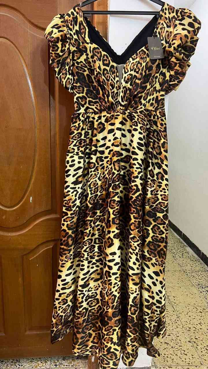 بدلات للبيع  قياس ٤٤ ٤٦ ٤٨ السعر بل تعليق  اكو جدد واكو مستعمل مره وحده


**إذا كنت صاحب هذا الإعلان وتريد حذفه لأي سبب، رجاءا أرسل رسالة إلى الدعم الفني**