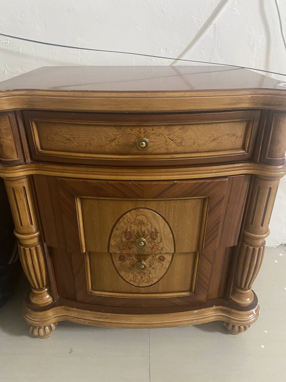 غرفه نوم كبيره كنتور ٦ بيبان نقصها فقط تخته مال جربايه
السعر ٨٠٠ وبيها مجال بسيط 

مكان بغداد


**إذا كنت صاحب هذا الإعلان وتريد حذفه لأي سبب، رجاءا أرسل رسالة إلى الدعم الفني**