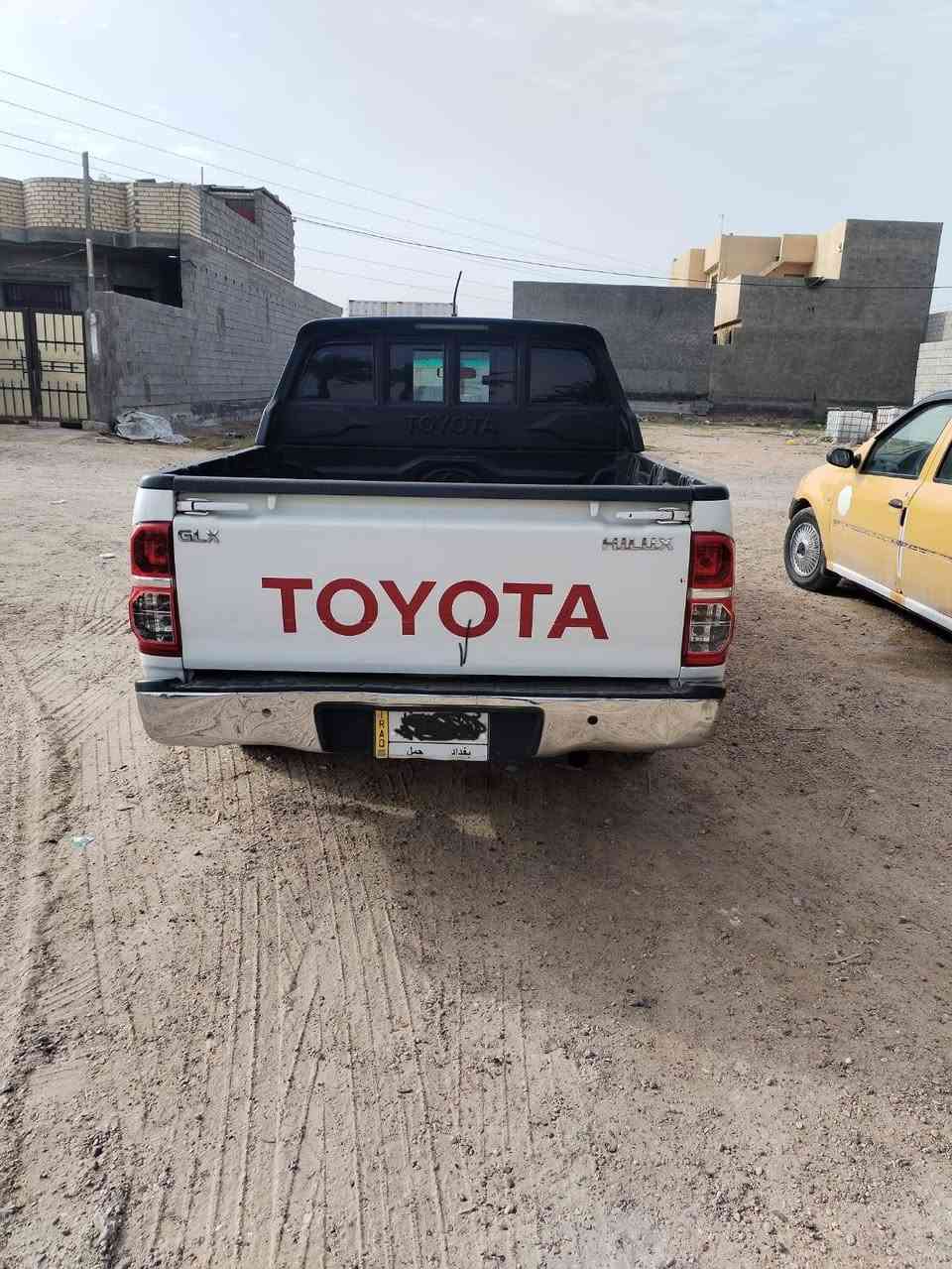 السلام عليكم
بيك اب هايلوكس
الموديل 2015 بغداد
اوتو سعودي اصلي
السعر 190$وبي مجال مكان السياره
بغدادابي غريب
الرقم ***********
