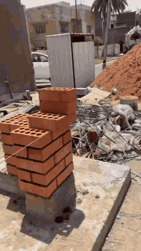 ✨ شركة أبرو للاستثمار العقاري ✨  نرافقك بخطوات دافئة… حتى تتحقق أحلامك...