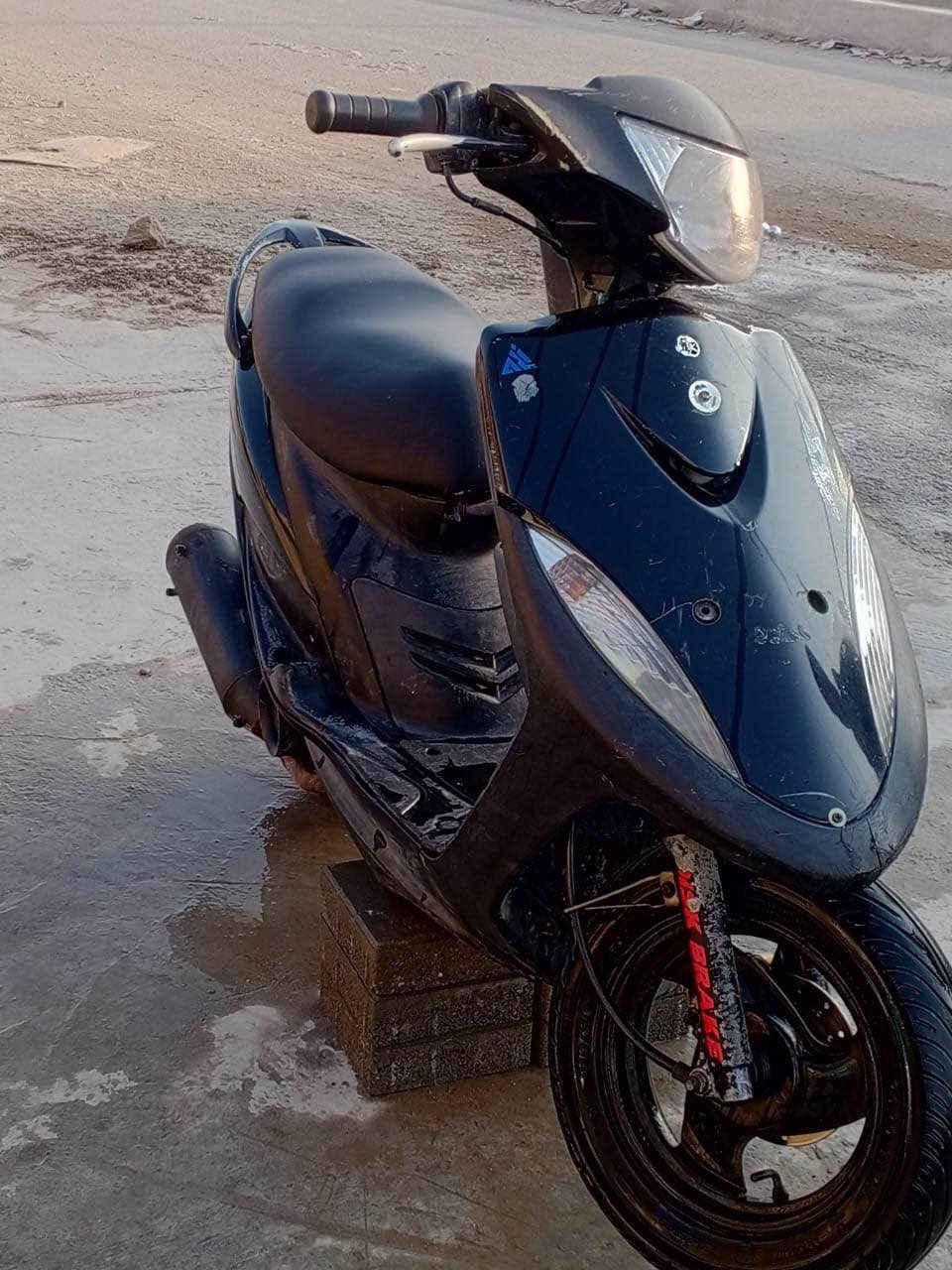 ماكس عدلة دراجة نضيفة وكلهة بلادي وشغالة دراجة مال جناي علة يدي نكرة سلف كل وقت وكلهة شغالة وبلادية كفرات ومكينة دراجة خير من الله سعر ٦٠٠ مكان مدينة الصدر *********** بغداد, العراق
