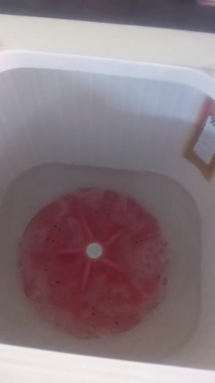 ***********
