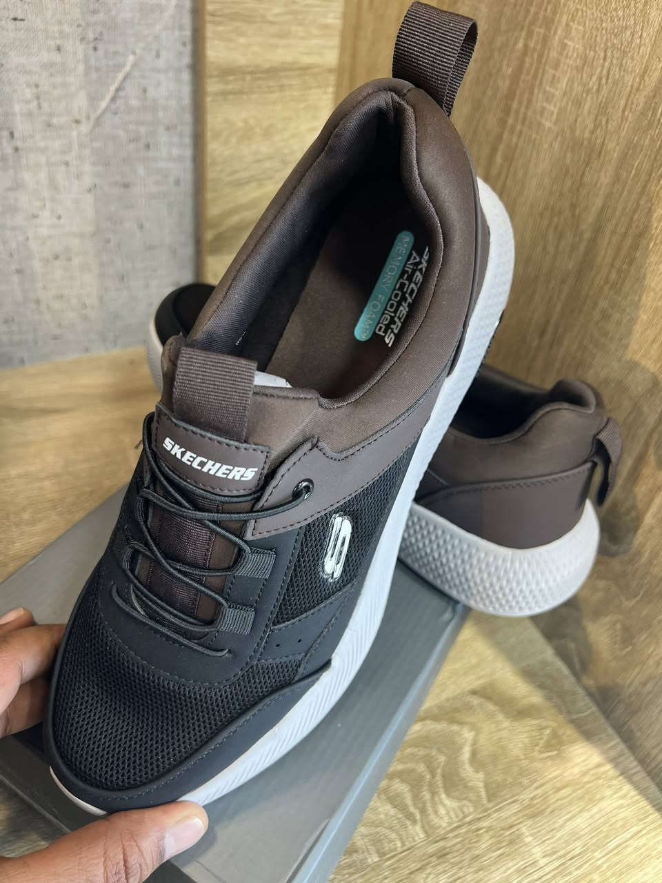 فيتنامي. خفيف ريشه. طبي.  قطعه 25


**إذا كنت صاحب هذا الإعلان وتريد حذفه لأي سبب، رجاءا أرسل رسالة إلى الدعم الفني**