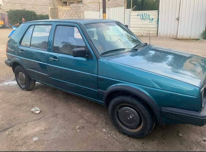 للبيع كير اوتوماتيك ميكانيكي مكينه 1800بيها لا لاستيك ولف رقم بغداد انكليزي سنويه من شهر 11منتهيه حادث بصيط باب السايق امبدل أسود ودوسه معمره عوزها صبغ مكان بغداد السعر قفلها 27 رقمي ***********
