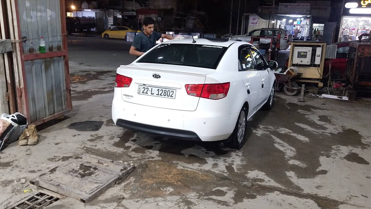 سلام عليكم
كيا سيراتو موديل 11
خليجي مكينه 1600
دوش كفاله كير ومكينه 
صدر جديد لك السياره عليهه ادامه كامله 
ربع ما تصرف عليهه كلشي بيهه شغاال 
تخم تاير قاعدته وفيت بام احتياط 
حمام مسويلهه اليوم ترايهه للبصره 

السعر 110بيهه مجال


**إذا كنت صاحب هذا الإعلان وتريد حذفه لأي سبب، رجاءا أرسل رسالة إلى الدعم الفني**