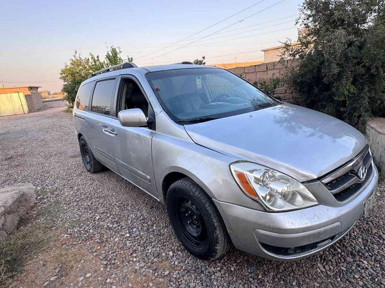 هوندا سبع راكب ورده امريكي  (المراوس  حسب القناعه او البيع) الاستفسار عن السعر  اتصل على الرقم ***********
