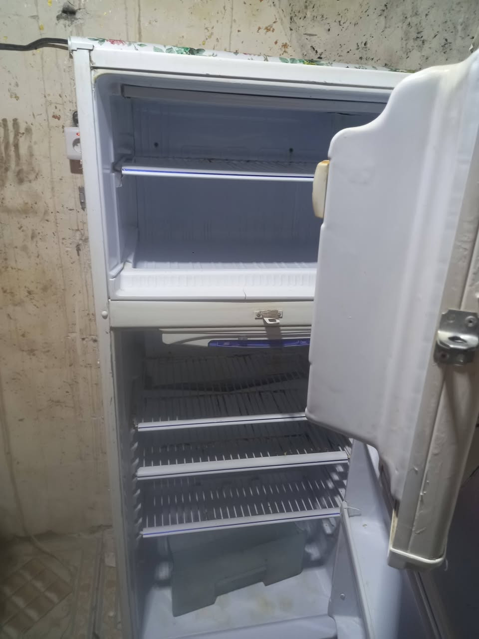 ثلاجه للبيع شرط الشغل السعر 125 وبيها مجال تعال خاص وتدلل ضمان اسبوع كامل


**إذا كنت صاحب هذا الإعلان وتريد حذفه لأي سبب، رجاءا أرسل رسالة إلى الدعم الفني**