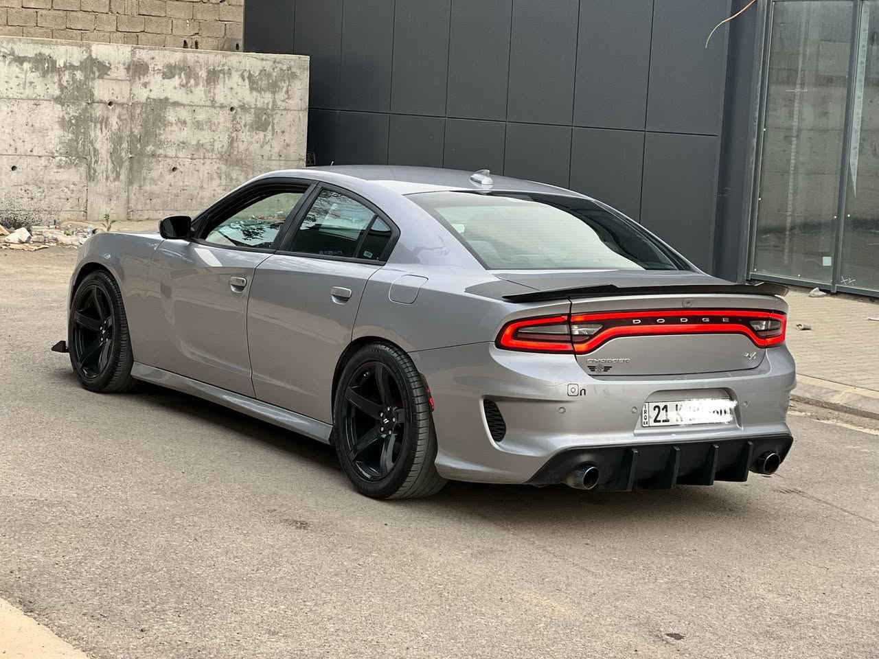 سلام عليكم اخوان
للبيع/ Rt 2018 
V8  5.7

ارخص ارتى ب سوك
ماشيه ٥٧ الف
كلشي بشرط
مواصفات اعتياديه 
سنويه ارقام جديده لحد ٢٠٣١
ب اسمى تريد تحويل وكاله حاضر
بيها ٢ قطع(جملوخ سكن و باب سكن)
و بيها ٣ مكان رصعه او تعديل
محدث كامل srt (بونيد و دعاميات امامى و خلفي)
عليها  لحيه دفيوزر جنحه
وياله هيلكات وتايرات جديده قبل اصبوعين
 داخل و شاصي بشرط
لغد طرف سكن مبدل
سعره ١٦٥ورقه مجال /رقم شاصي (2C3CDXCTXJH233479)
***********

