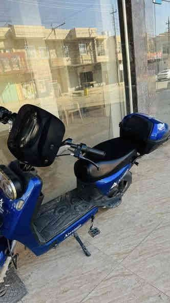 السلام عليكم ماطور شحن بريك امامي وخلفي دسك+بطاريات5دبل الماطور حيل نضيف ونضرته حلوه بل صور ممكن مضلوم شويه لان مامغسول هم الماطور مابي نقص غير بس قمجي مال بريك الوره فقط لا اكثر السعر 350 وبي مجال للطيبين  وهذا رقمي ***********الي مو شراي ليتعب كلبي  ويتصل الله يحفضكم🤍
