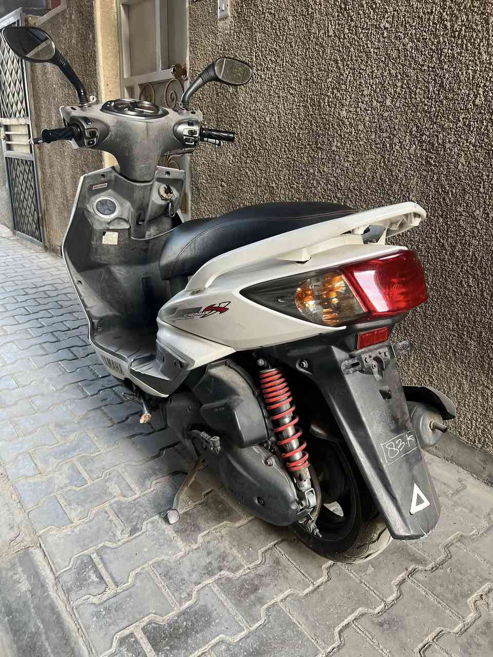 السلام عليكم دراجه سكنس كوري جديدة على وضع الشركة
مكفولة كفالة عامة مال رمبة العنوان بغداد المنصور رقمي ***********
