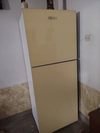 عندي ثلاجه جديده مامشتغله مكاني بغداد بسمايه هاذه رقمي 07731731147
