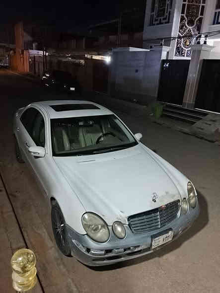 سلام عليكم
سيارة مارسيدس للبيع موديل ٢٠٠٣
المواصفات سعة المحرك ٦ سلندر 
كير اوتوماتيكي
للمزيد من التفاصيل الاتصال على الرقم التالي ***********
