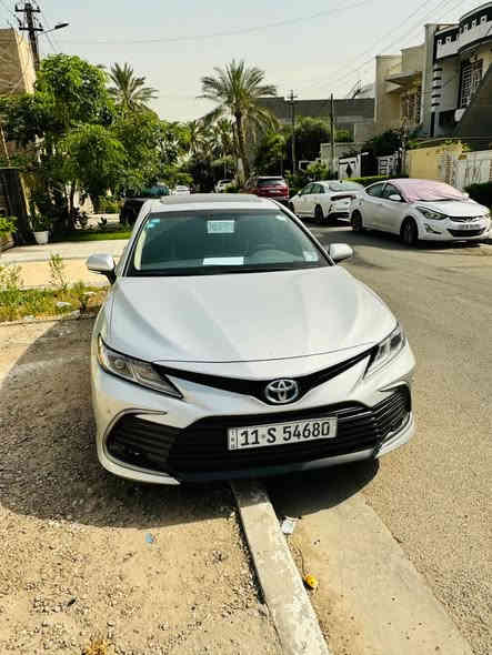 كامري موديل 2023 للبيع وكالة عبد اللطيف جميل 
فول 1/1
مكفولة من الصبغ والحادث 
بارد فقط كد شبر بالجاملغ الخلفي 
ورصعة صغيرة بالجاملغ الامامي
ماشية 71 الف 
السعر 228 
العنوان بغداد حي الجامعة 
***********
