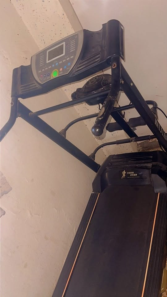 جهاز جري جبلي  العنوان بغداد بسعر مناسب 150 وبي مجال
***********
