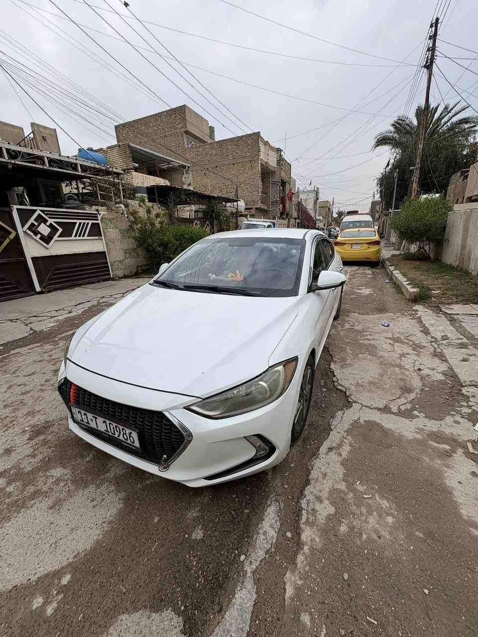 سلام عليكم سياره لانتره ١٨ رقم وسنويه نكليزي تحويل مباشر سياره كفاله عامه قطرت صبغ مابيه رادارات تلث وضعيات قياده تحكمات ستيرن تدفه تبريد كل نقص مابيه منضومه غاز ***********
سعر 129بيه مجال
