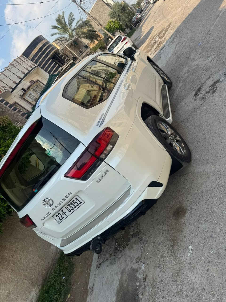 للبيع او مراوس لاندكروز 2023
وكالة SAS ام الضمان سياره كلش جديده و مكفوله كفاله عامه فئة السياره GXR 
مواصفات السياره 
6 سلندر محرك 4000 تنفس طبيعي 
3 شاشات تطبيق 
بصمة تشغيل و 4 ابواب و صندوق كله بصمة 
تشغيل عن بعد 
حساس امامي خلفي 
لايت و بك لايت LED 
سلايد روف 
كشنات جلد 
كشنات كهرباء الأمامي و الخلفي كله كهرباء 
الكشنات الأماميه تبريد تدفئه 
طفايه بلاديه اشاير بالمري مرايه شفط 
تحكم ستيرن كامل 
وباقي مواصفات ال GXR معروفه 
سياره كلش جديده و مال بيت و صيانتها كلها بالشركة ابيعلك بشرط الفحص وين ما يعجبك السياره رقم اربيل بسمي تريد تحويل او وكالة اني حاضر هزه و فحص كله جديد سعر السياره ب 65000$ بيها مجال للشراي بسعر لاندكروز 22 للآستفسار الأتصال على الرقام ***********
*********** اتصل و تدلل 
تحياتي للجميع
