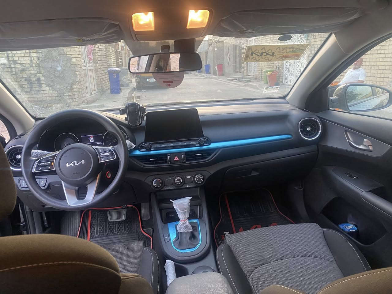 السلام عليكم فورتي 2023 
للبيع السعر 152 وبيها مجال نص فول رقم بغداد 
للاستفسار  ‭0773 428 2459‬
بغداد الامين الثانية
