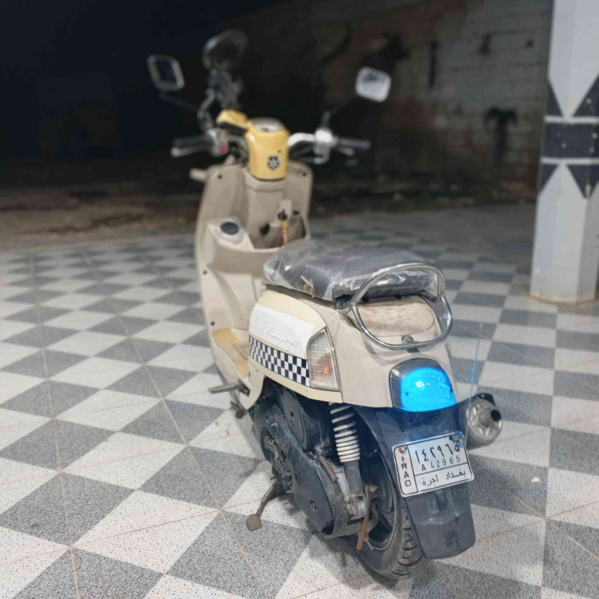 السلام عليكم دراجة للبيع ماكس بوليسي الدراجة حلوة الدراجة ما ناقصهة برغي بوشة بلادي 49 الدراجة نضيفة حيل مكينة ناعمة ما تسمع صوتهة العنوان ديالى خان بني سعد السعر 525 وبيهة مجال الرقم ***********
