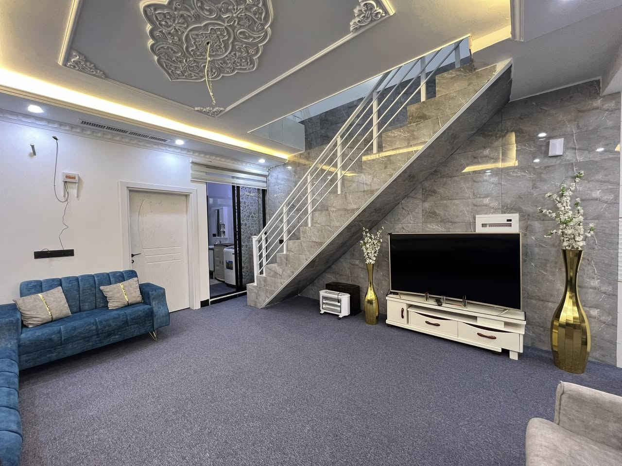 💥💥#نرخی گونجاو || #سعر رخیص
💥💥#نرخی گونجاو || #سعر رخیص 
🏦#خانووی تاپۆ   ئەوەی بیكڕی لۆ كرێش350 هەزار دەكات || بۆفرۆشتن 
🌍#شوێن || هەولێر || گەڕەکی بێرکۆت  ||  نزیکە لە  شةقاكي كورنيش  

🧱#ڕووبەری||100متر     
🗄#پێک هاتوەلە|| 3  ژوور نوم  و  1 مطبخ و  2 حمام  و بيتونة  
💰#نـــرخ  || 
📠#بۆ پەیوەندی کردن
📴فایبر واتساب***********
📴فایبر واتساب***********
ــــــــــــــــــــــــــــــــــــــــــــــــــــــــــــــــــــــ
🏦#بيت  طابو صرف اتجاە قبلە طابقين ای واحد اشتري هذا بیت ایجار مالها 350 الف دینار  || للبیع
 🌍#الموقع ||  اربیل|| حي بێرکۆت || قریب شارع كورنيش
🧱#المساحة || 100 م  

🗄#یتکون بیت ||  3 غرفة نوم  و 1 مطبخ  و 2 حمام+    
💰#الســعر ||    6  ده فته ر و 25 وةرقة و معاملة 
📠#للاستفسار اتصلوا ........
📴فایبر واتساب ***********
📴فایبر واتساب***********

📞للتواصل
📸 السعر والصورة متوفرة على قناتنا الرسمية في التليكرام 👇
🔗 https://t.me/bashdarsleman445
تابعنا الان وشوف احدث العقارات يوميا ع الصفحه الرسميه في فيسبوك
🔗https://www.facebook.com/share/1HPVCGBVGS/?mibextid=wwXIfr

📞 تواصل مباشر واتساب أو اتصال:
📱 ***********
📱 ***********

#عقارات_اربيل #شقق_للبيع_اربيل #بيو_لبيع_اربيل  #فلل_للبيع_اربيل #مجمعات_سكنية_اربيل
 #عقارات_كردستان  
#استثمار_عقاري_اربيل #عقارات_بغداد_سليمانية_اربيل  #عقارات_شمال_العراق  

⬅️ الأسعار والصور داخل القناة… لا تفوّت الفرصة

تابعنا الان وشوف احدث العقارات يوميا 🏘️
https://t.me/bashdarsleman445
