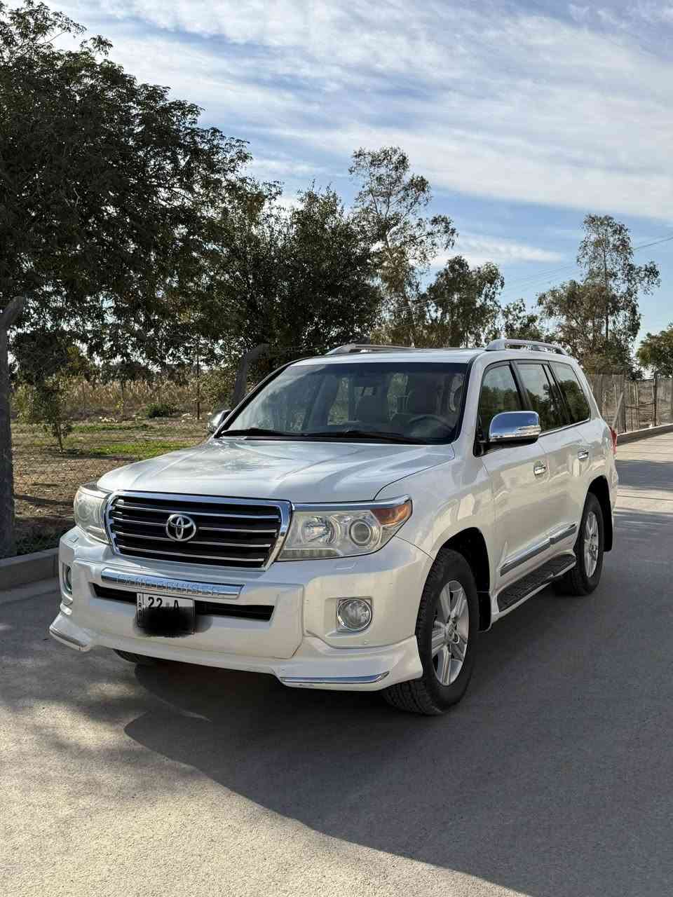 لاندكروز 2013 GXR بريم اصل
مري شفط ، تشغيل بعد ، داخل جلد بيجي
رقم اربيل الجديد بأسمي تحويل مباشر
هزة و رقم وسنوية جديد 
ماشية 130 الف كيلو حقيقي 
مكفولة كفالة عامة عدة رصعات بسيطة
مكاني بغداد 
375$ وبيها مجال بسيط
***********
