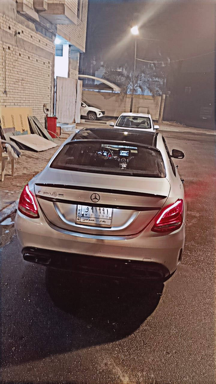 مرسيدسC300 موديل2018
وارد كندي تقرير  غرق تعمل وتسير   كفاله عامه فقط صبغ نص اصبع ب مدكر الامامي ومدكر خلفي ضربه خفيفه 

1 كامرات

حساس امامي خلفي

سستم سماعات

تدفئة كشنات

رادار امامي

رادار خلفي 

نقطه عمياء

جنطه كهرباء

داخل الوان متغير 

بصمه تشغيل 

بصمه ابواب

وبعد هواي مواصفات بيها معروفة

مكانه البصرة 

ماشيه 117 كيلو 

للأستفسار ***********

السعر 205 وبيه مجال
